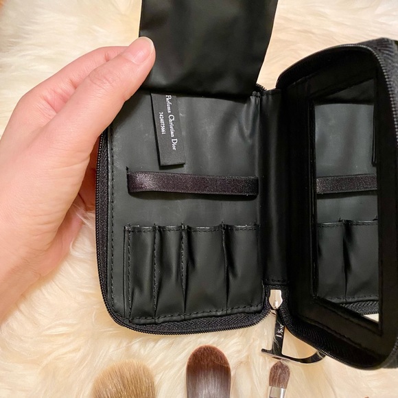 Dior 'Holiday Collection' Brush Set - Picture 5 of 12